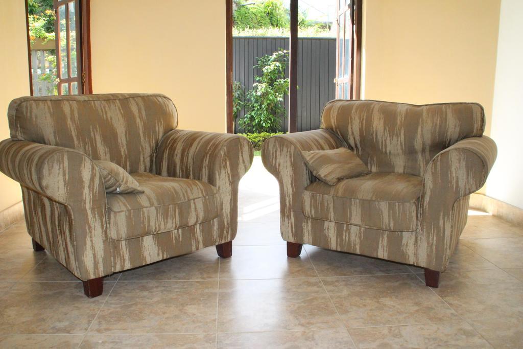 Self Cate Luxury Apartments Tennekumbura Habitación foto